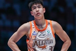 媒体人：李虎翼和辽宁男篮完成B类合同续约