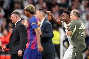 世体:巴萨对亚马尔遭迫害极为不满,皇马球员肆意评论却未被追究